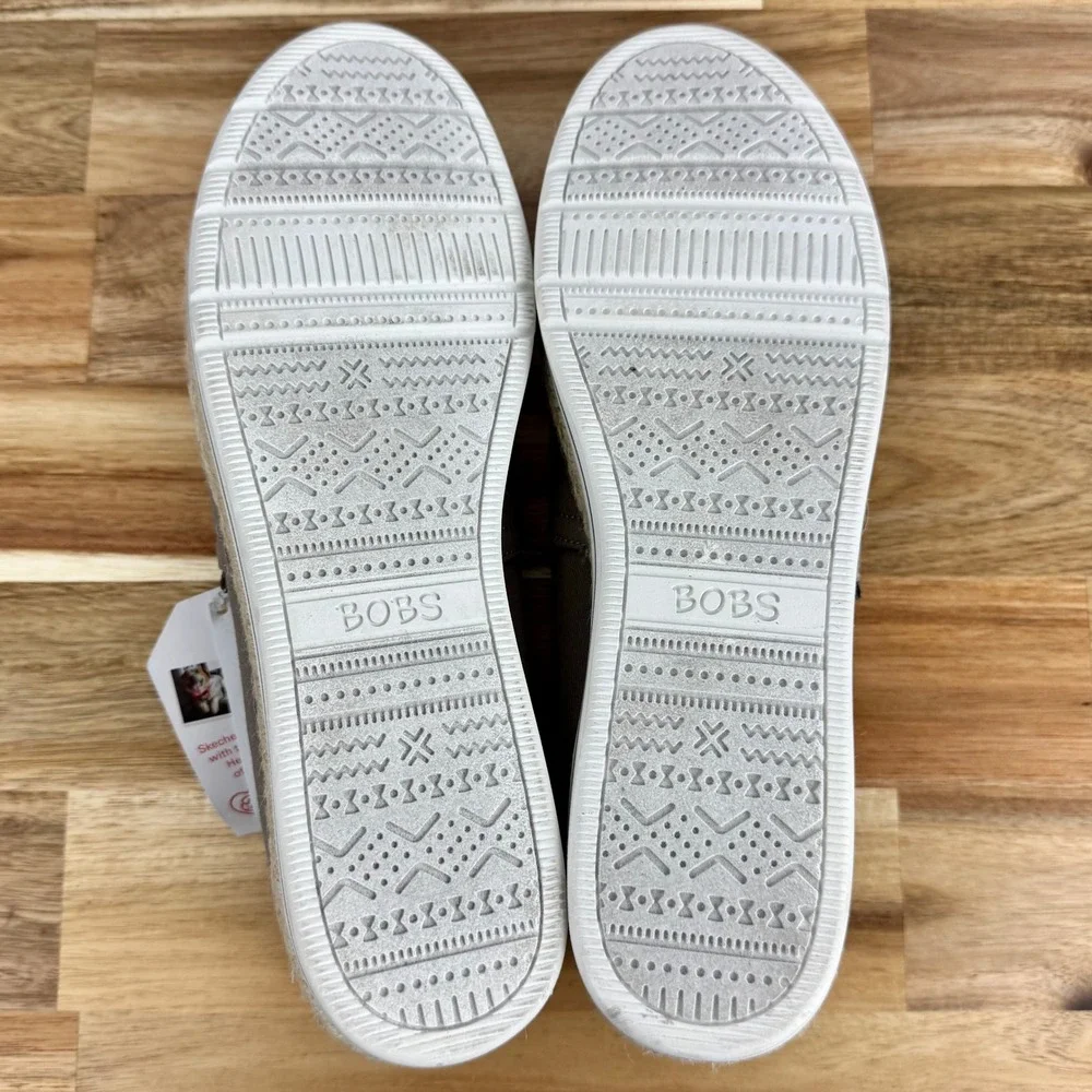BOBS from Skechers Women's Espadrille Slip On Casual‎ Comfort Shoes